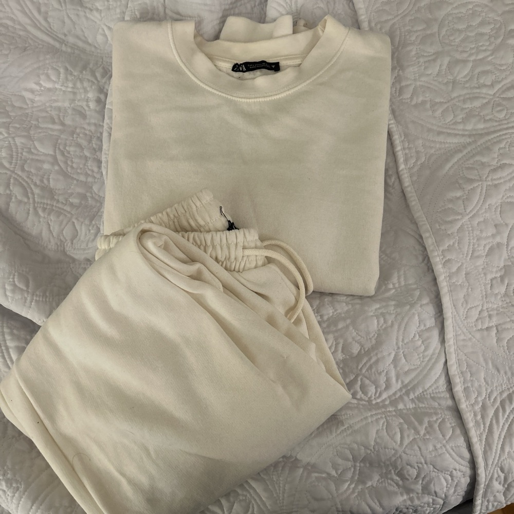 ZARA MATCHING SET